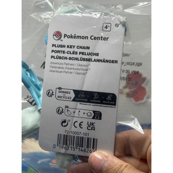 Pokemon Center Glaceon Adventure Partners Plush Key Chain - Picture 2 of 8